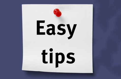 A pinned up note that says easy tips